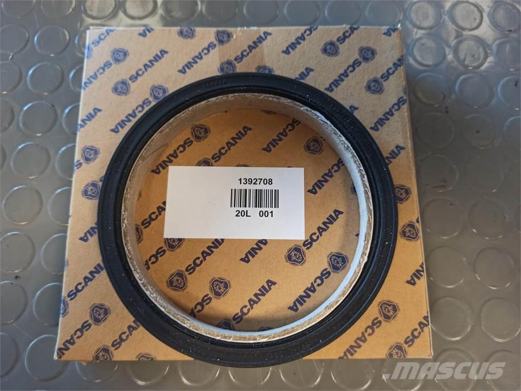 Scania CRANKSHAFT SEAL 1392708 Motores