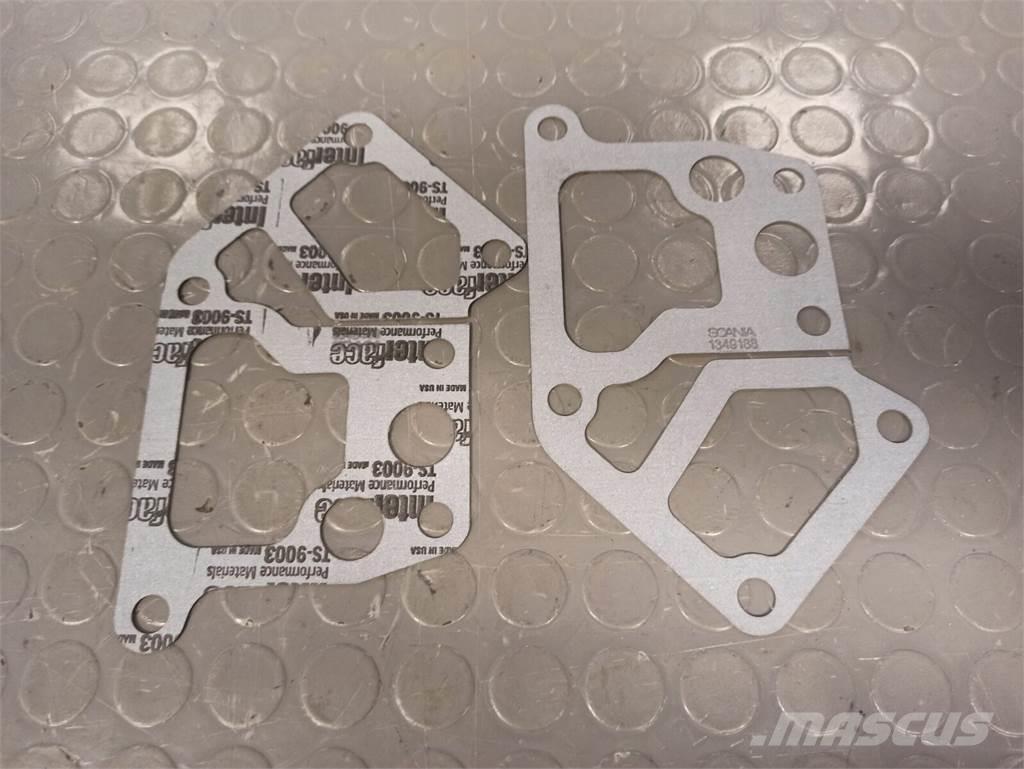 Scania CYLINDER HEAD GASKET 1349188 Motores