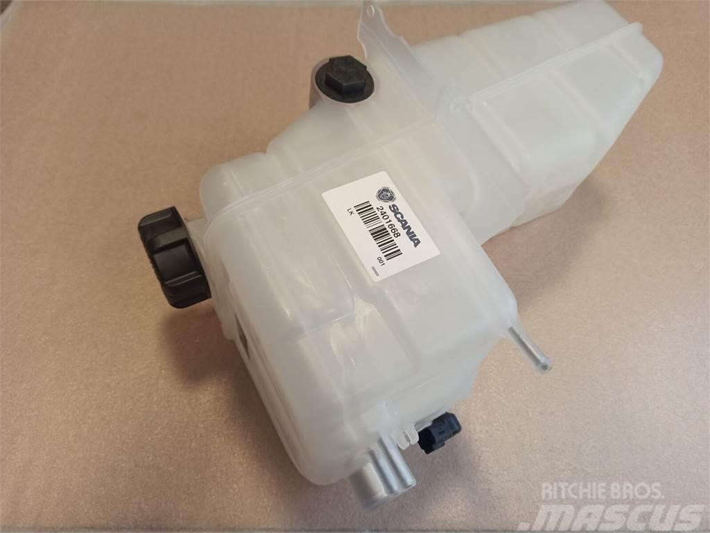 Scania EXPANSION TANK 2401668 Otros componentes