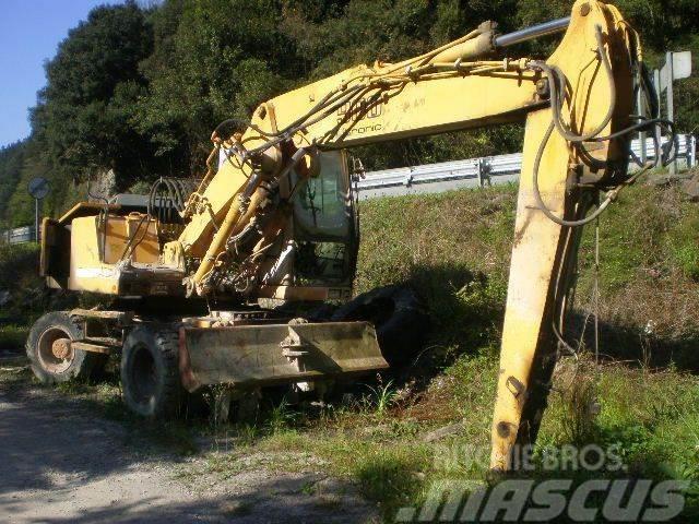 Liebherr A900LI Excavadoras de ruedas