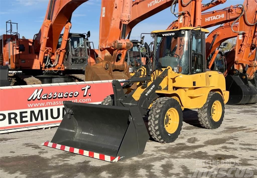 Volvo L30G Cargadoras sobre ruedas