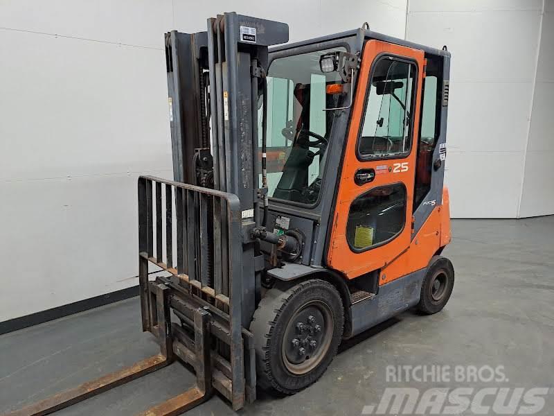 Doosan G25E-5 Camiones LPG