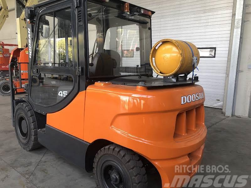 Doosan G45SC-5 Camiones LPG