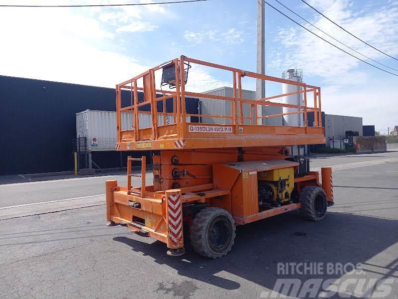 Holland Lift Q-135DL24 4WD/P/N Plataformas tijera