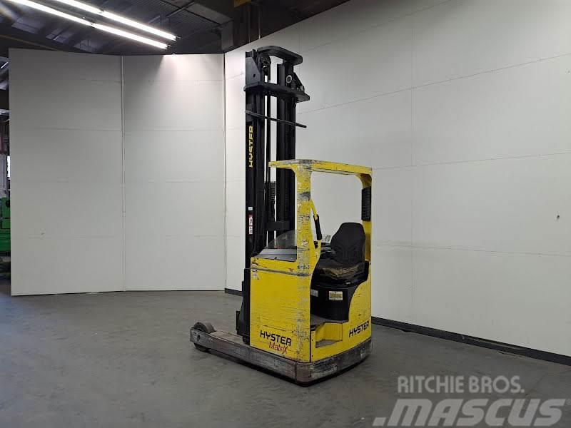 Hyster R1.6H Montacargas de alcance de gran altura