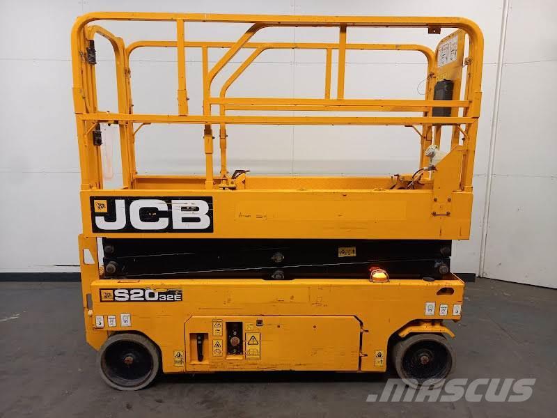 JCB S2032E Plataformas tijera