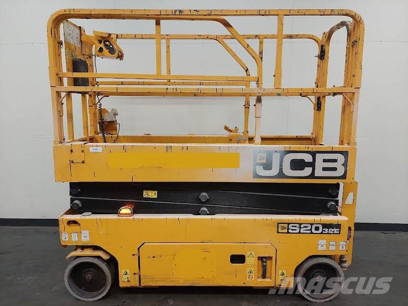 JCB S2032E Plataformas tijera