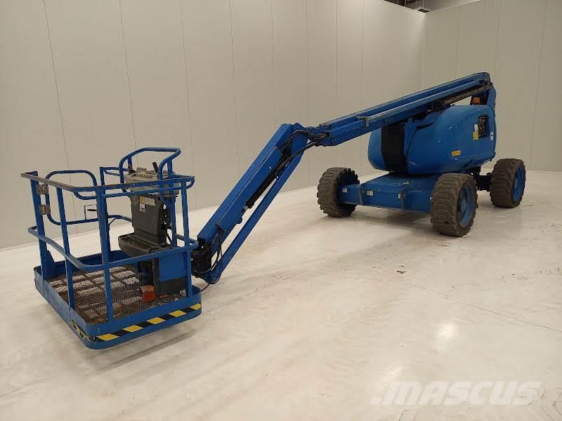 JLG 600AJ Plataformas con brazo de elevación manual