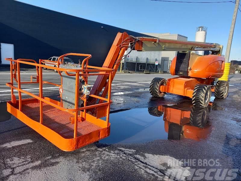 JLG 800AJ Plataformas con brazo de elevación manual