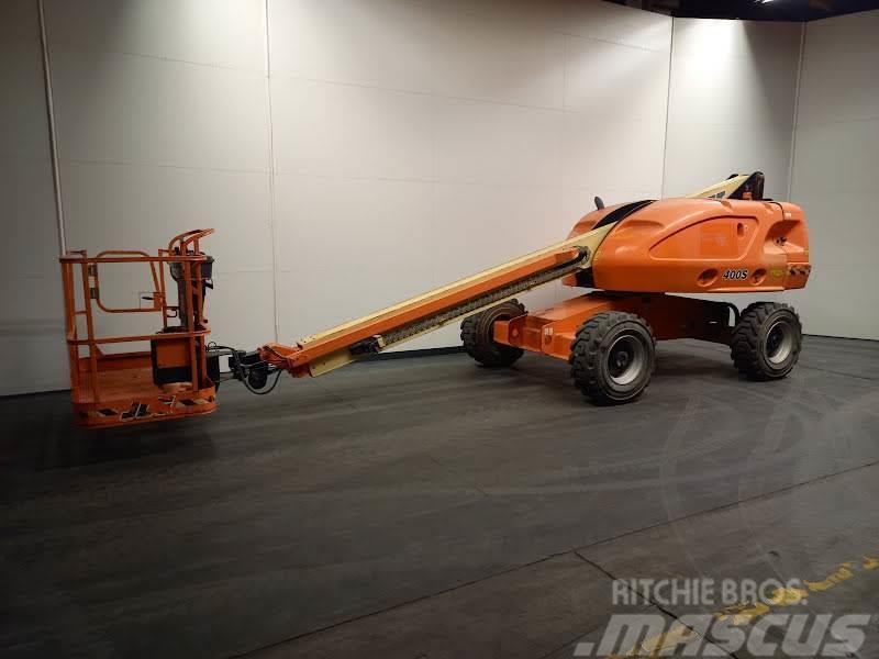 JLG 400S Plataformas con brazo de elevación telescópico