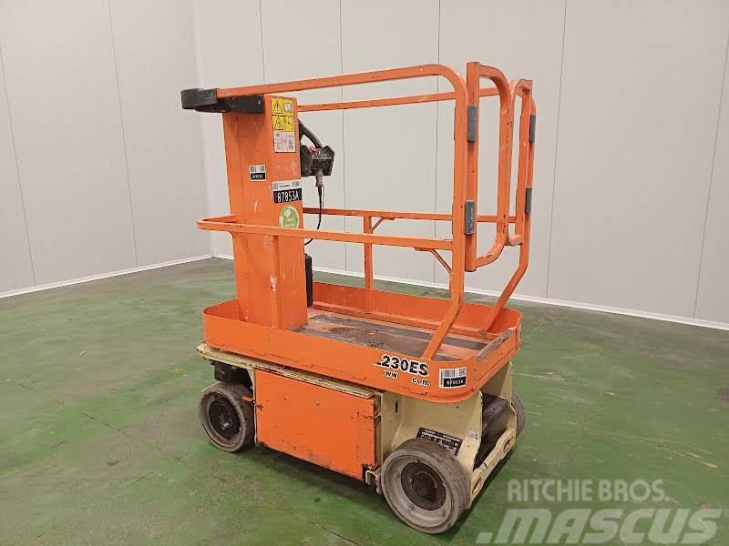 JLG 1230ES Plataformas con jaula de elevación