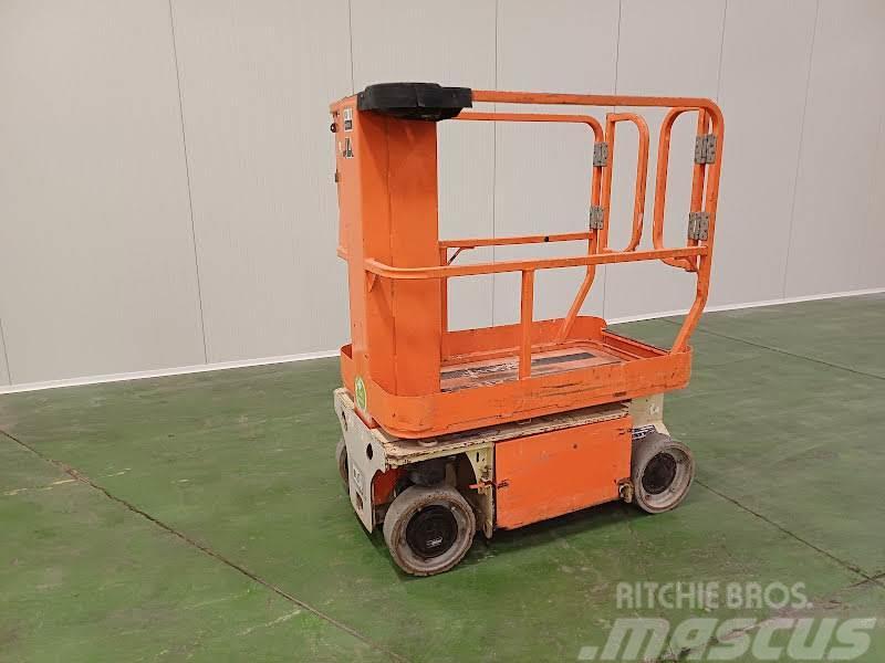 JLG 1230ES Plataformas con jaula de elevación