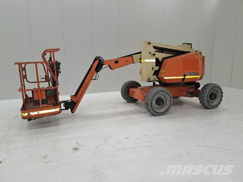 JLG 340AJ Plataformas con brazo de elevación manual