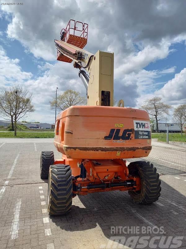 JLG 680S Plataformas con brazo de elevación telescópico