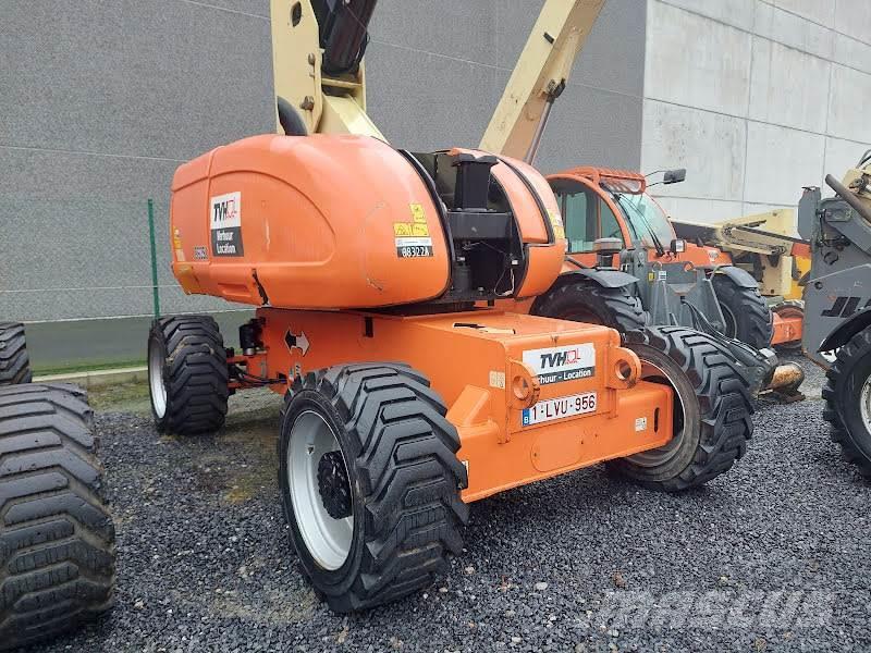 JLG 860SJ Plataformas con brazo de elevación telescópico