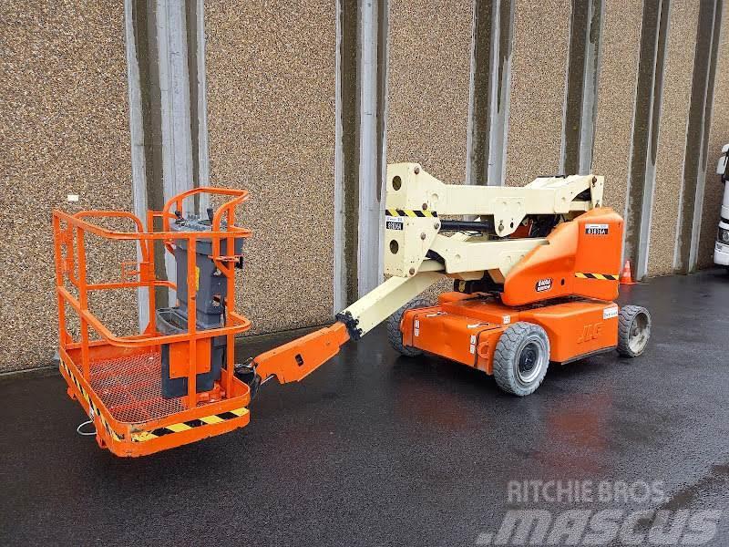 JLG E400AN Plataformas con brazo de elevación manual