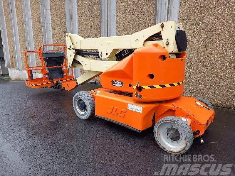 JLG E400AN Plataformas con brazo de elevación manual