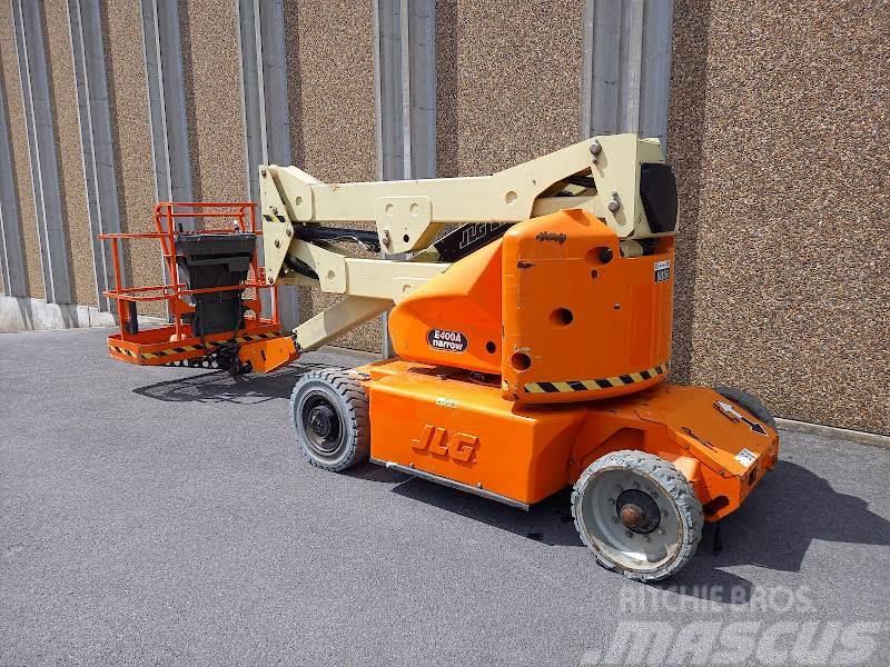 JLG E400AN Plataformas con brazo de elevación manual