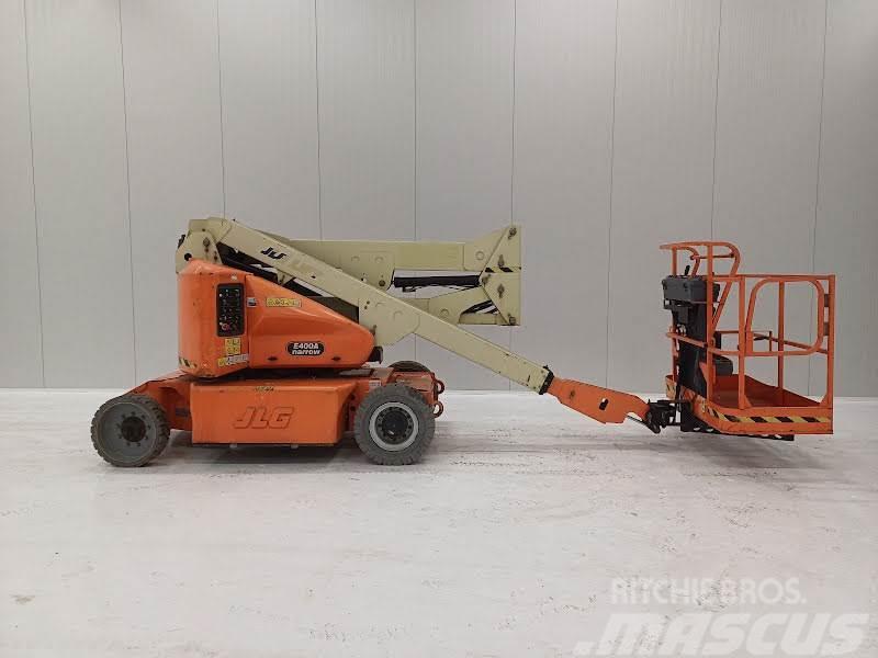 JLG E400AN Plataformas con brazo de elevación manual