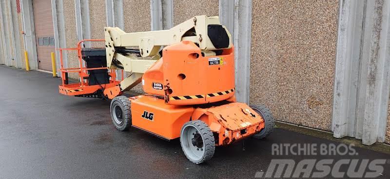 JLG E400AN Plataformas con brazo de elevación manual