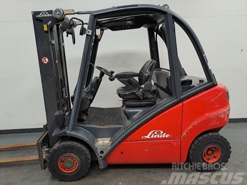 Linde H20D Camiones diesel