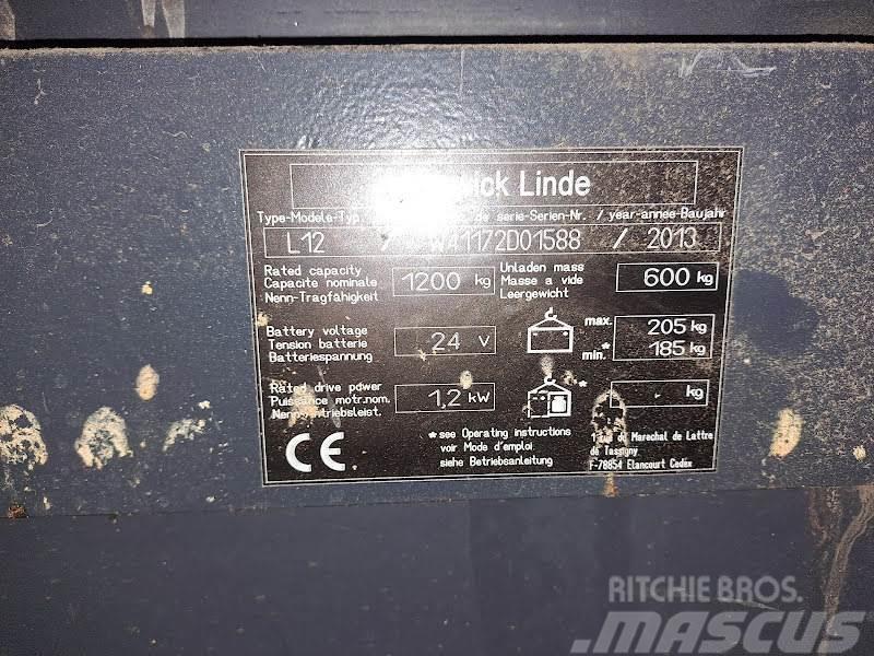 Linde L12 Apiladoras eléctricos