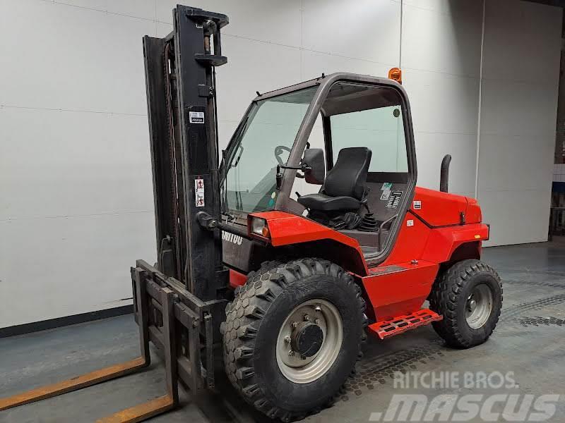 Manitou MC30 Camiones diesel