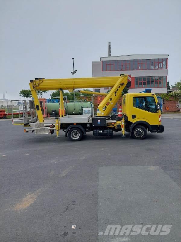 Ruthmann TBR 220 / NISSAN CABSTAR Plataformas sobre camión