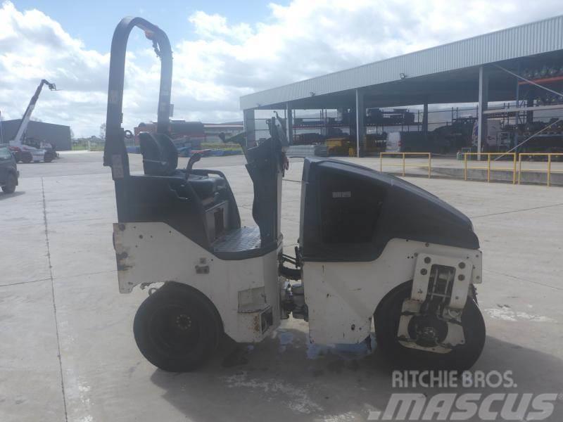 Bomag BW100 Compactadoras de suelo