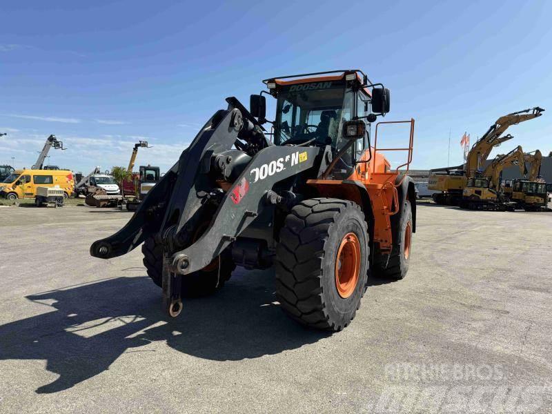 Doosan DL350-5 Cargadoras sobre ruedas