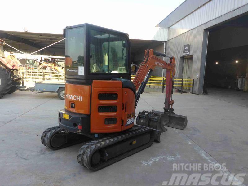 Hitachi ZX26U Miniexcavadoras