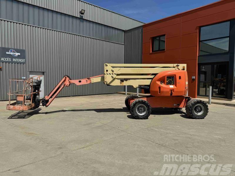 JLG 510AJ Plataformas con brazo de elevación manual