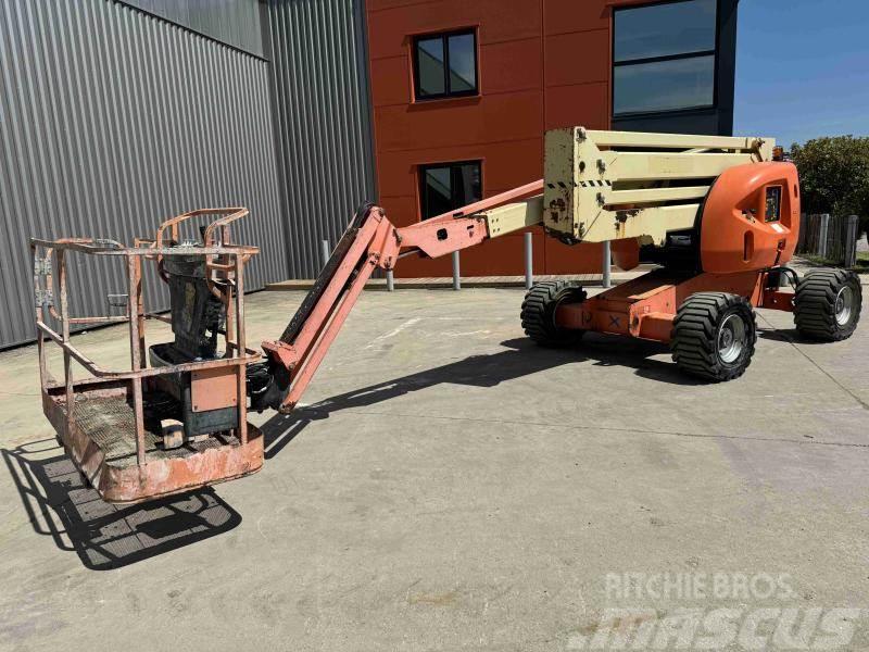 JLG 510AJ Plataformas con brazo de elevación manual