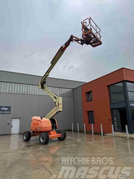 JLG 520AJ Plataformas con brazo de elevación manual