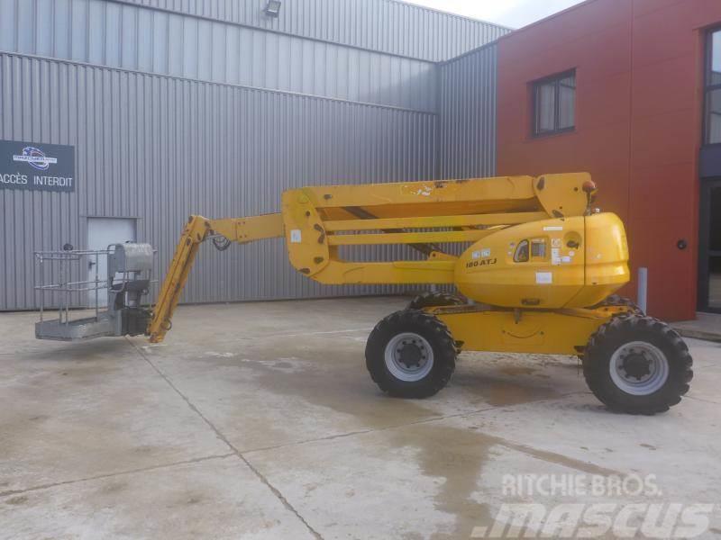 Manitou 180 ATJ Plataformas con brazo de elevación manual