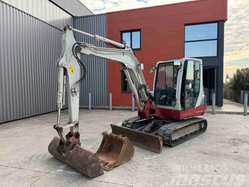 Takeuchi TB 250 Miniexcavadoras