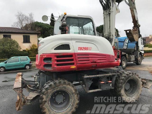 Takeuchi TB295W Excavadoras de ruedas