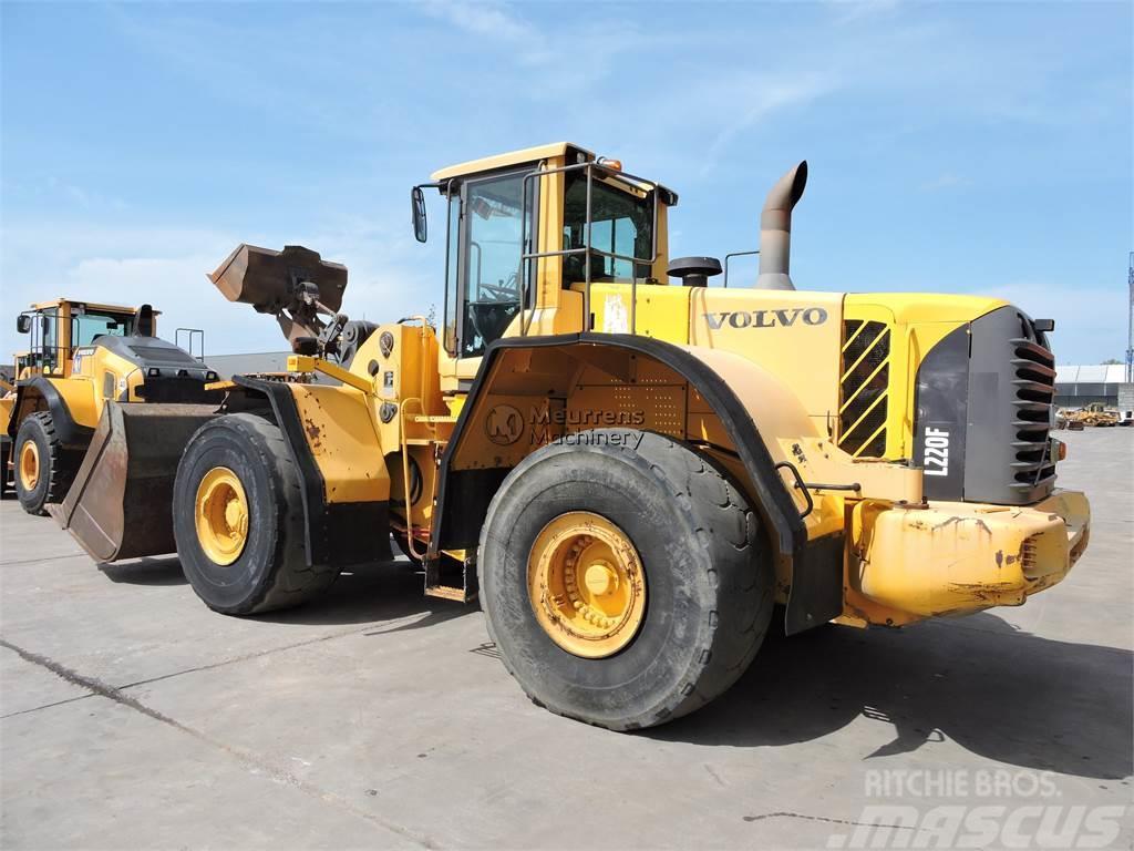 Volvo L220F Cargadoras sobre ruedas