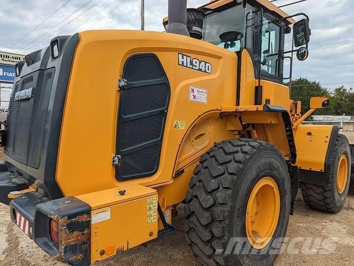 Hyundai HL940 Cargadoras sobre ruedas