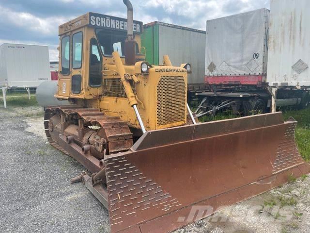 CAT D6D Buldozer sobre oruga