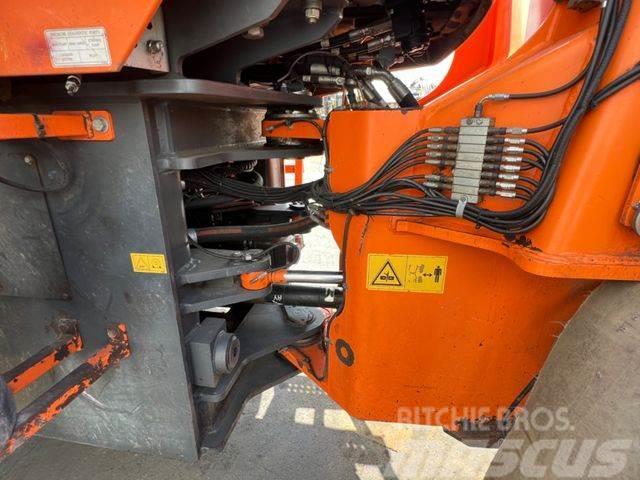 Doosan DL300 Cargadoras sobre ruedas