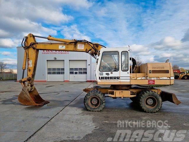 Liebherr A912 Excavadoras de ruedas