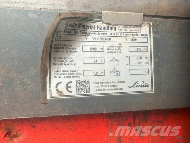 Linde L12 Montacargas recogepedidos de gran altura