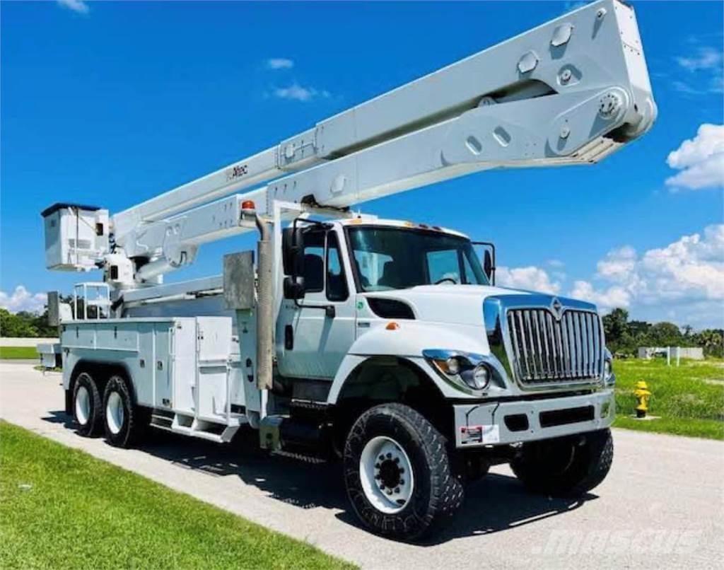 Altec A77TE93 Plataformas sobre camión