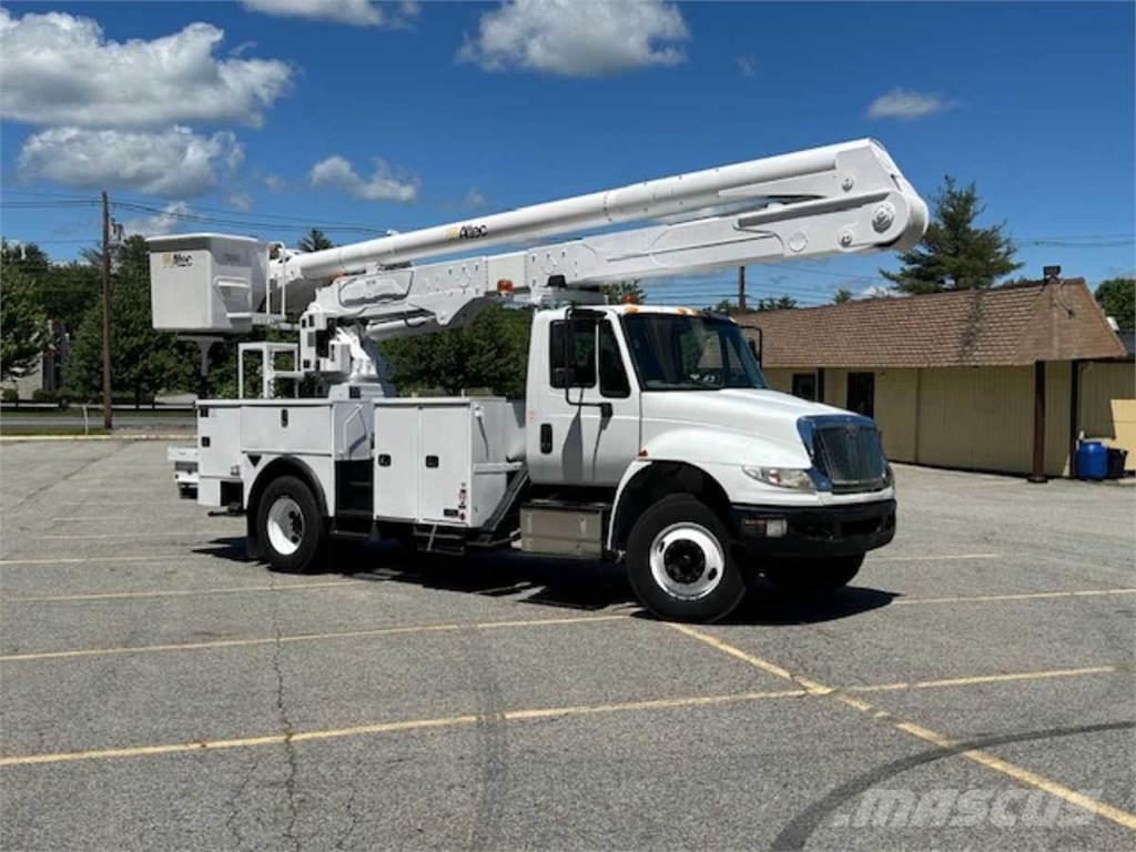 Altec AN55E Plataformas sobre camión