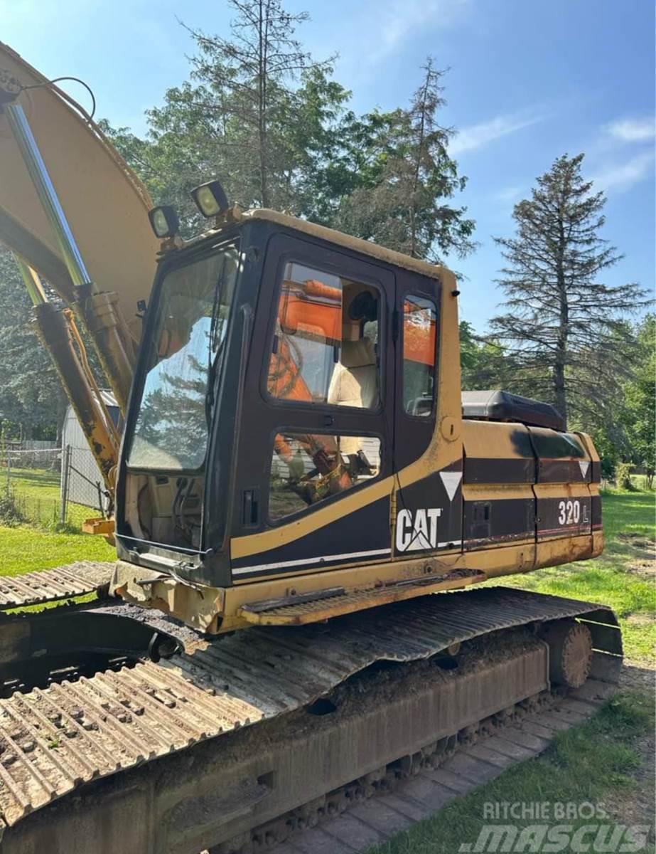 CAT 320L Excavadoras sobre orugas