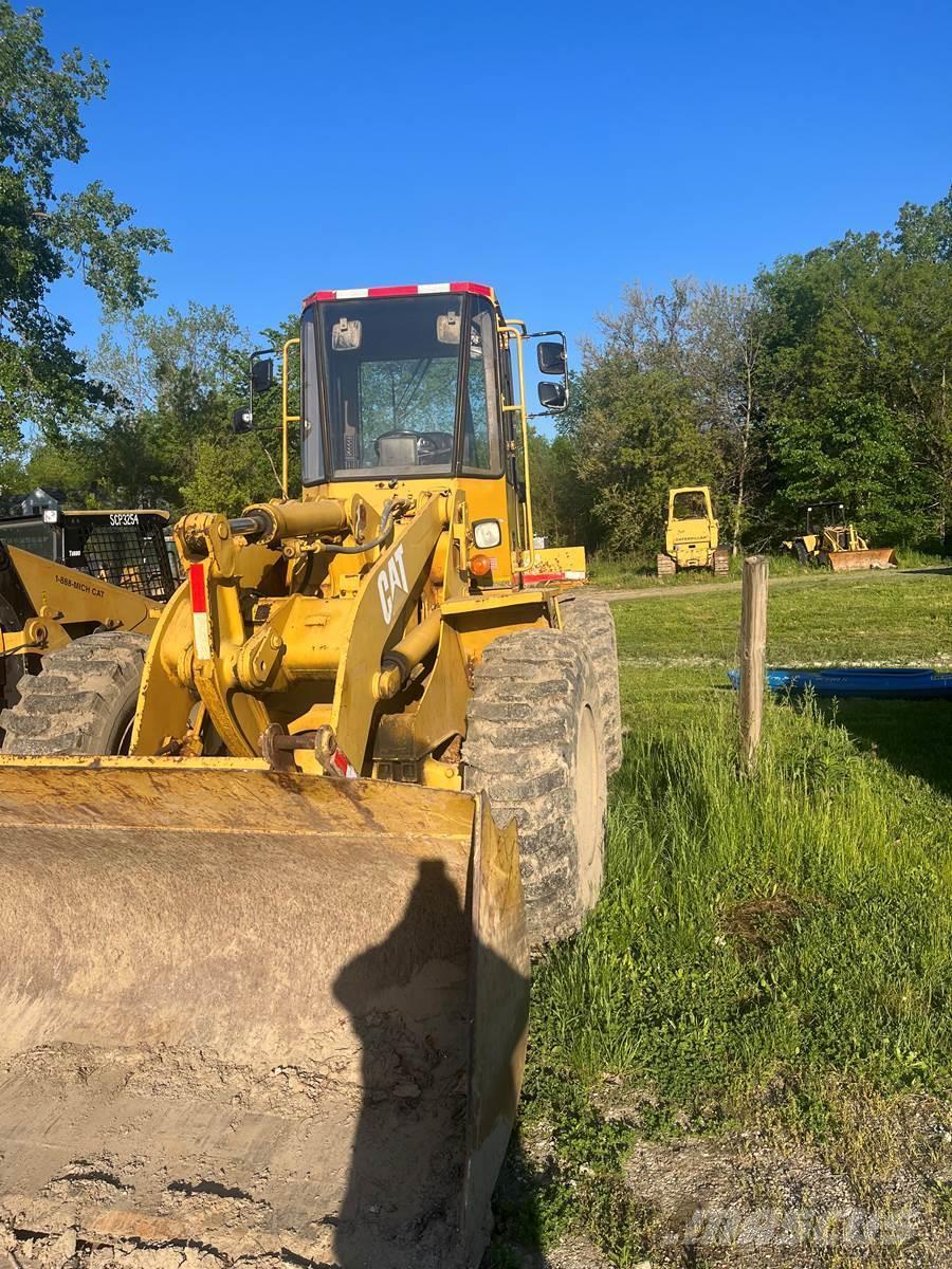 CAT 916 Cargadoras sobre ruedas