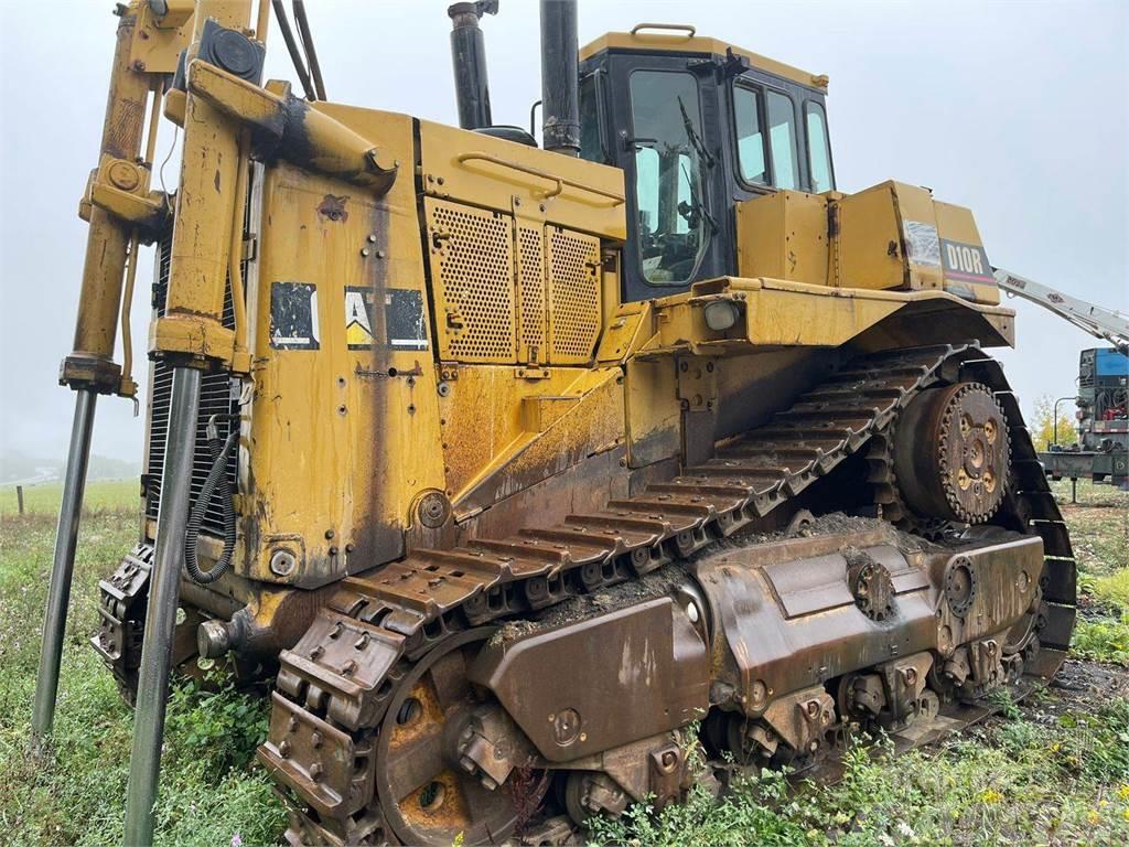 CAT D10R Buldozer sobre oruga