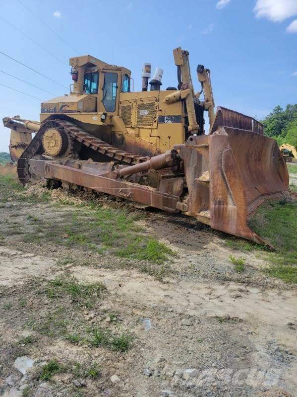 CAT D11N Buldozer sobre oruga