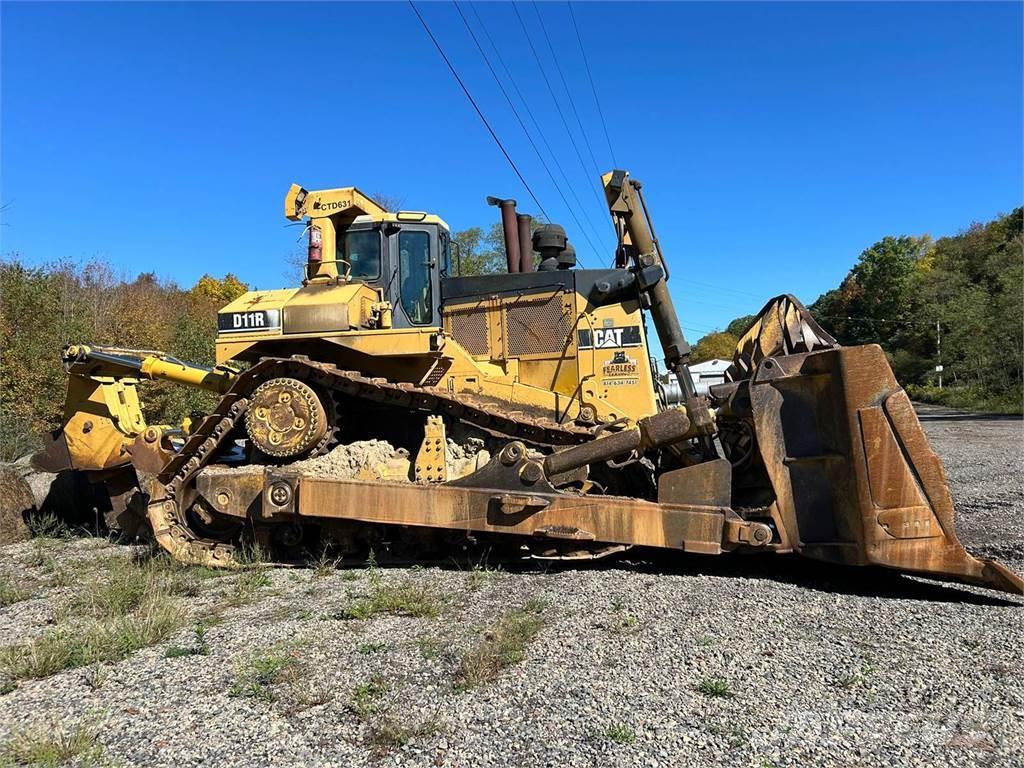 CAT D11R Buldozer sobre oruga